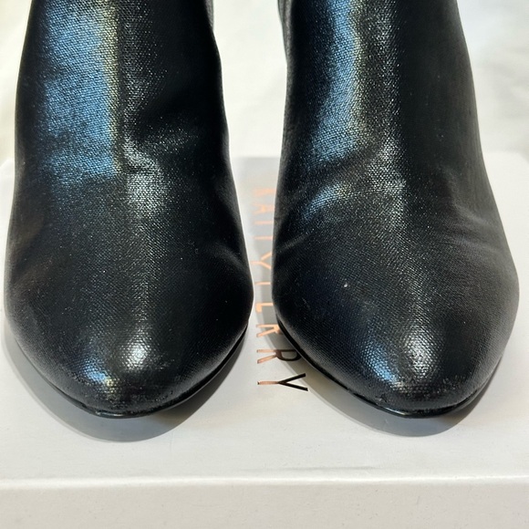 Katy Perry Black Ankle Boots - Picture 2 of 8